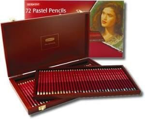 Derwent Pastel Pencil 72'li Ahşap Kutu Pastel Kalem Seti